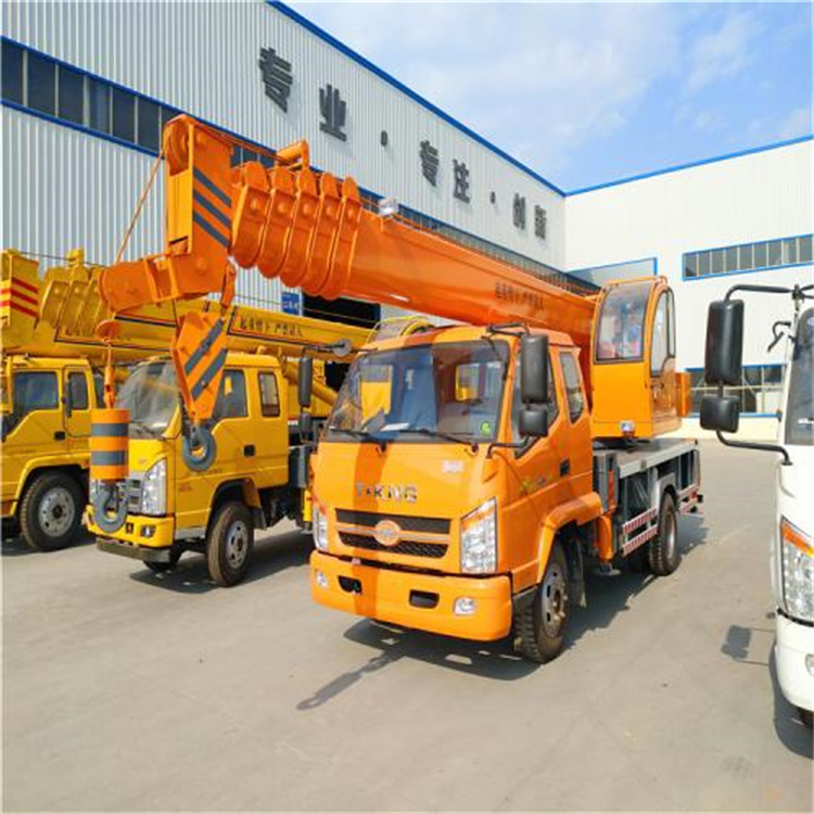 吉水吊门窗的小型吊车怎么收费